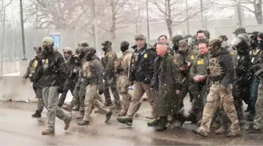 Minnesota em turbulência: fraude em larga escala, protestos contra o ICE e perturbação de igrejas.