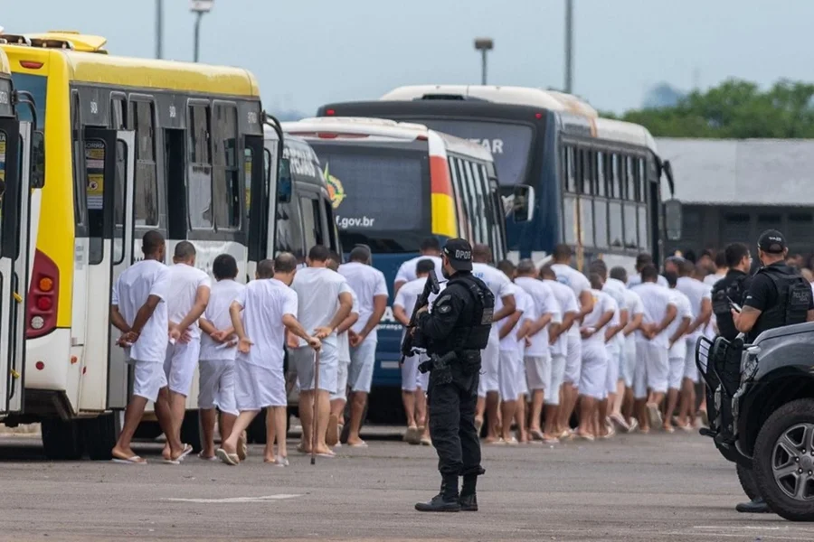 Primeiro “saidão” do ano: 16 detentos não retornam aos presídios do DF e são considerados foragidos